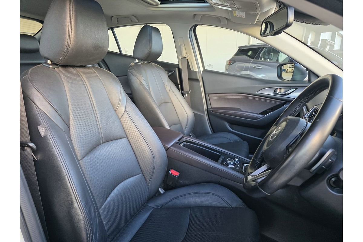 2018 Mazda 3 SP25 Astina BN Series image 13