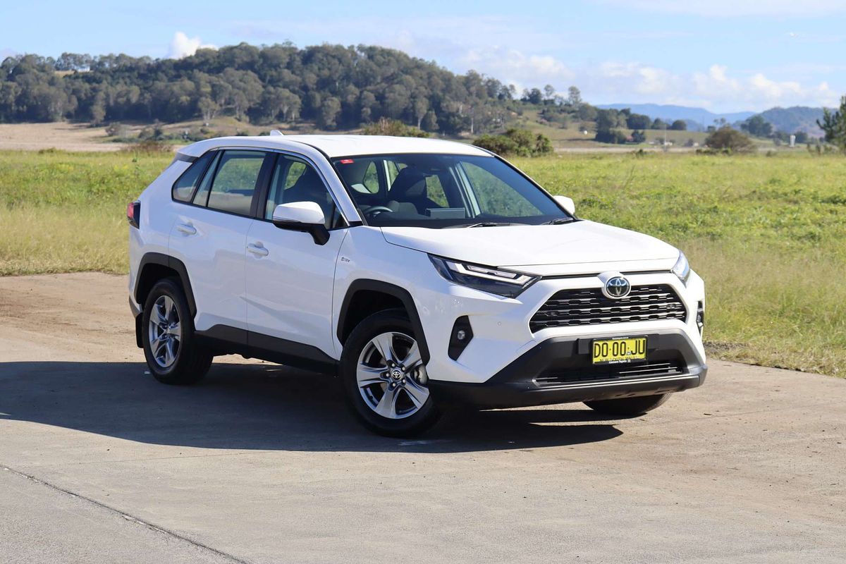 2025 Toyota RAV4 GX AXAH52R