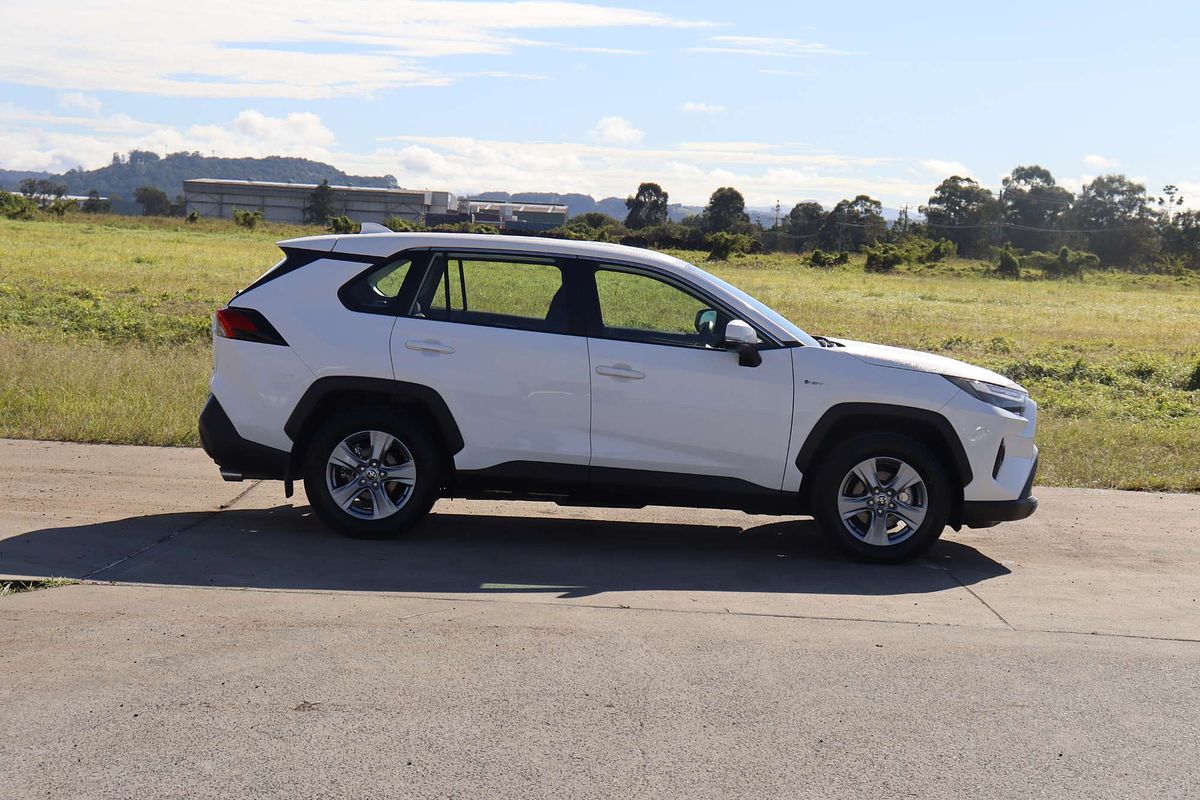 2025 Toyota RAV4 GX AXAH52R