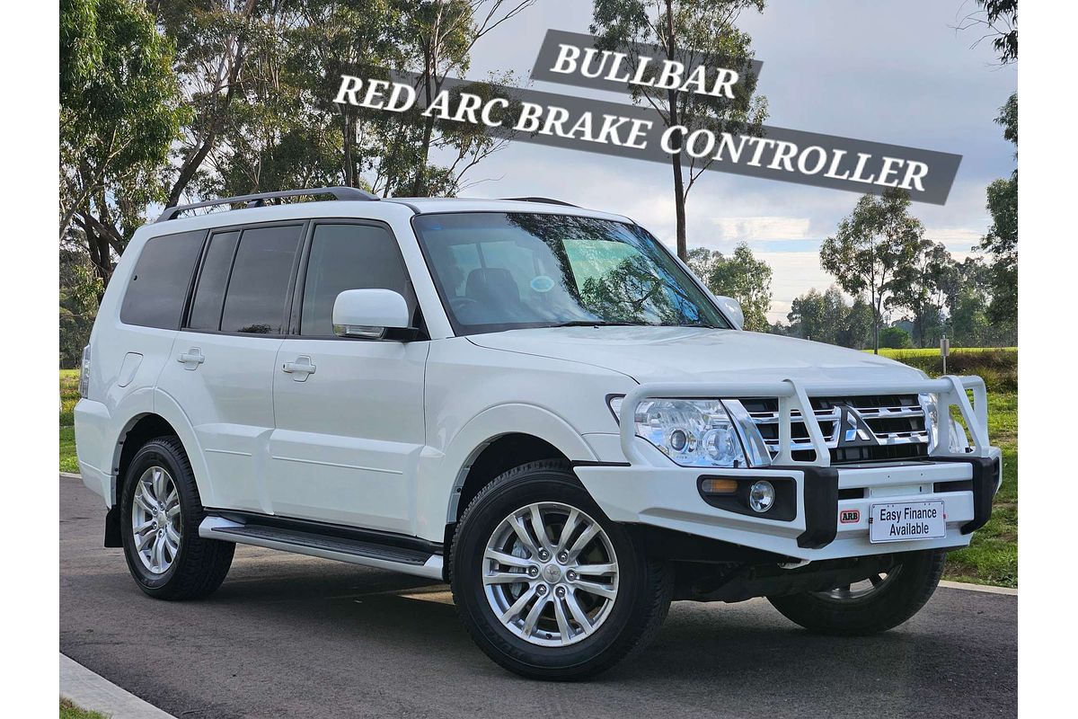 2014 Mitsubishi Pajero VR-X NW