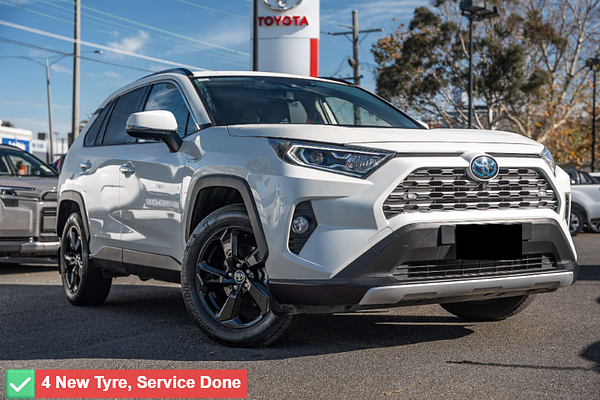 2020 Toyota RAV4 Cruiser AXAH52R