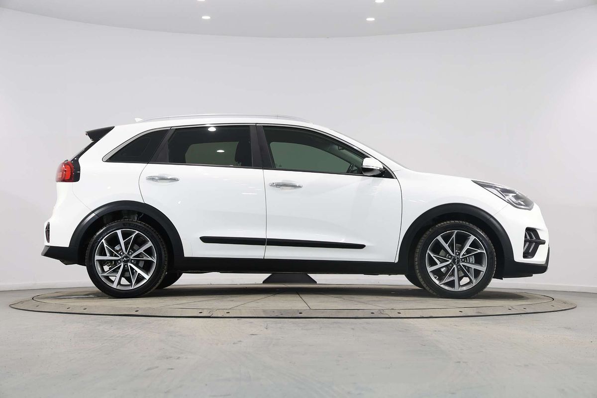 2021 Kia Niro Hybrid Sport DE