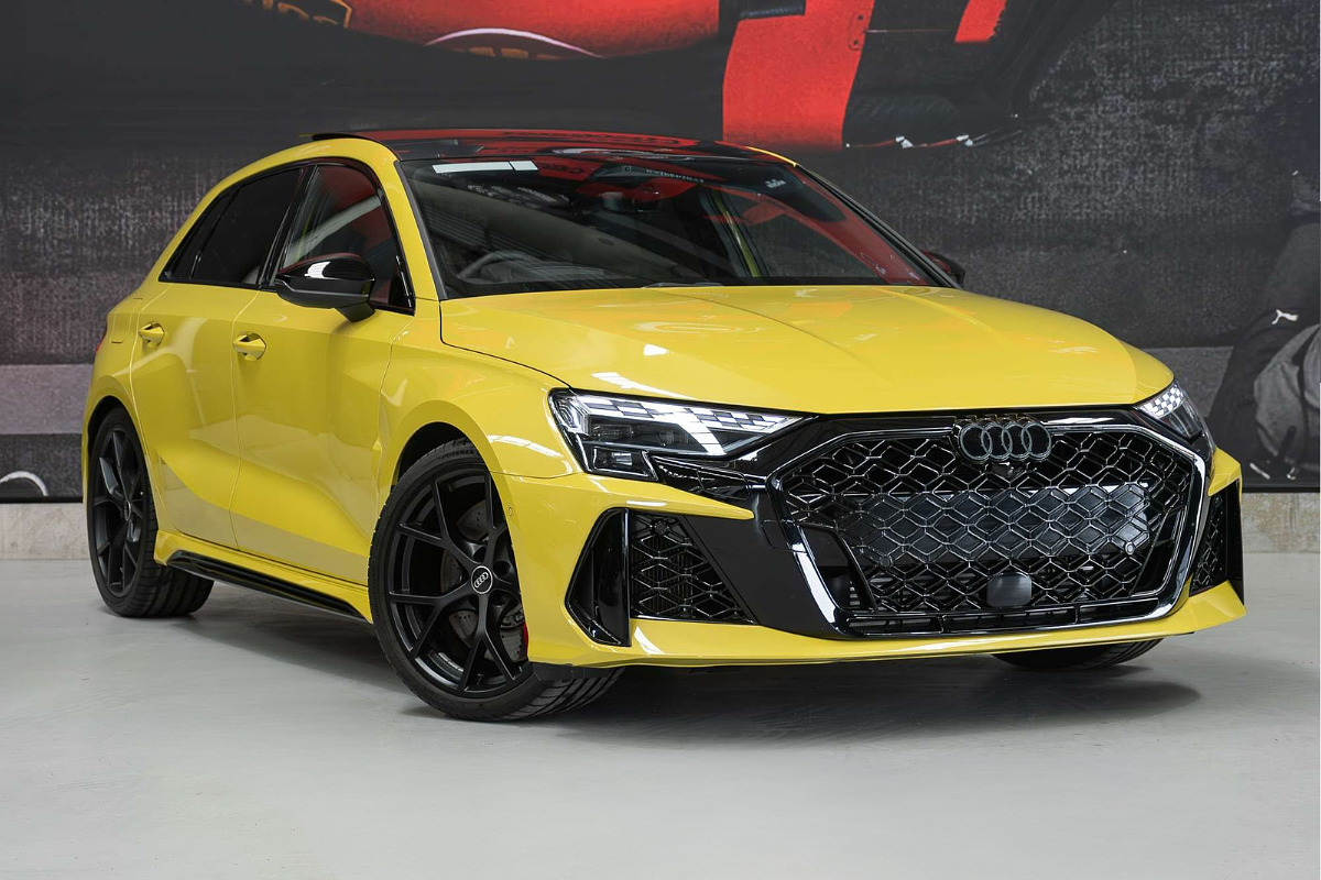 2025 Audi RS3 GY