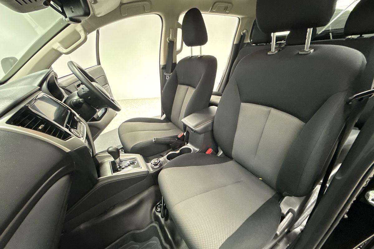 2019 Mitsubishi Triton GLX+ MR 4X4