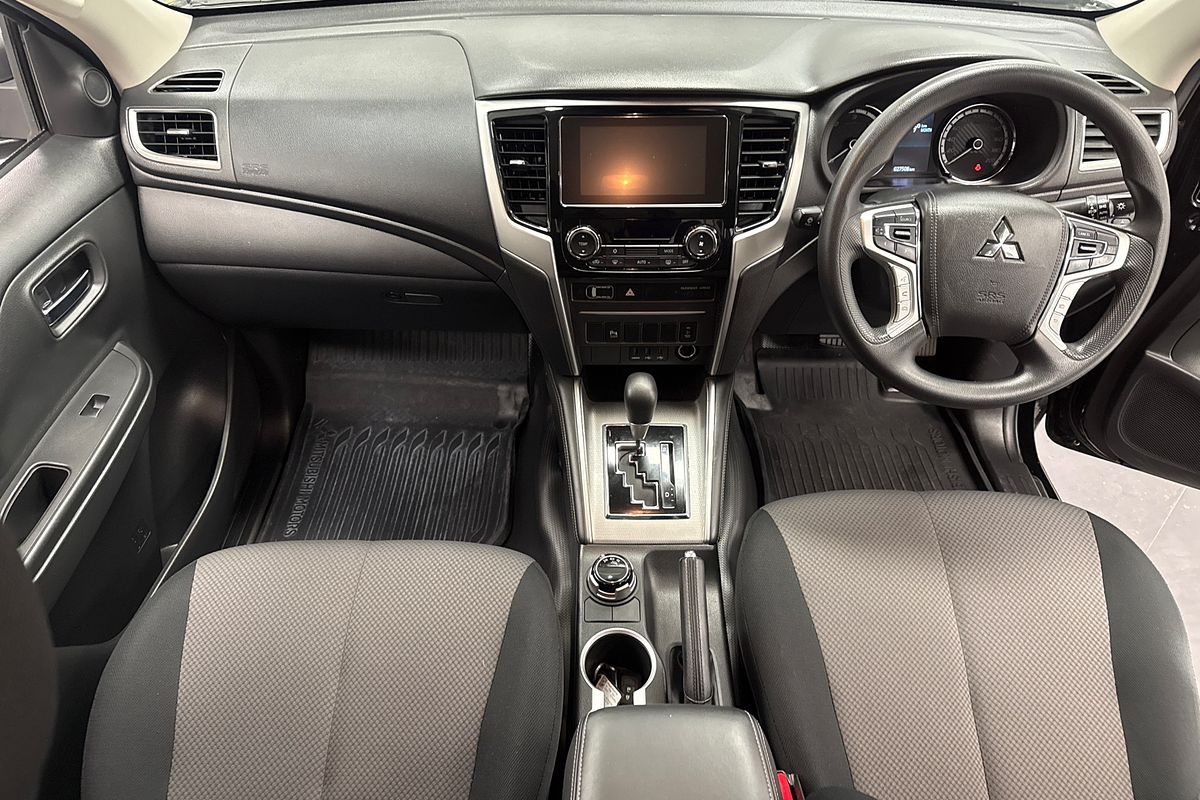 2019 Mitsubishi Triton GLX+ MR 4X4