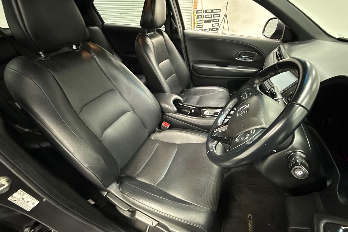 2019 Honda HR-V RS