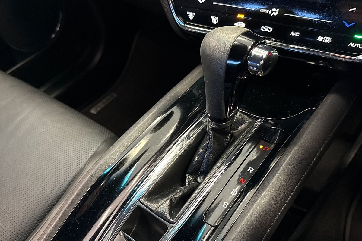 2019 Honda HR-V RS