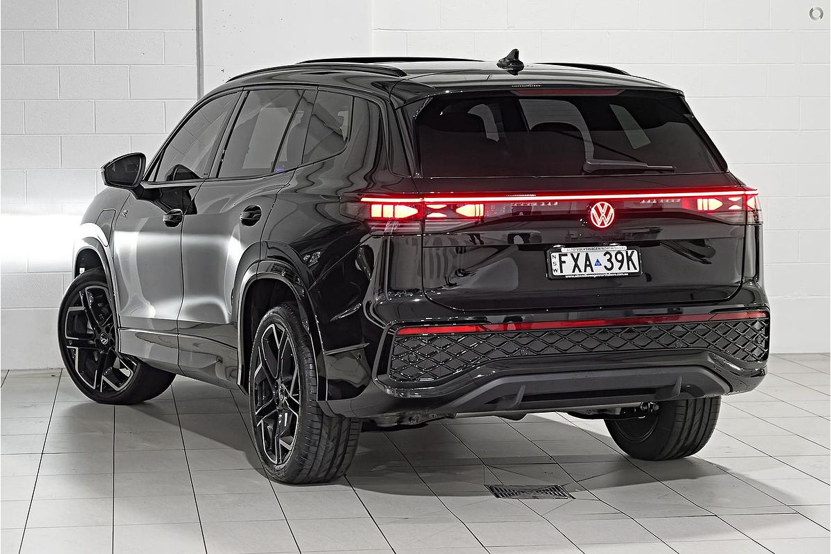2026 Volkswagen Tayron 200TSI eHybrid R-Line R4