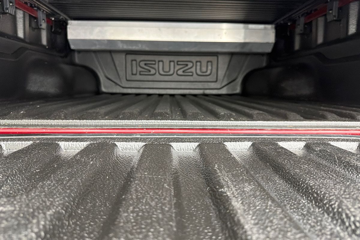 2021 Isuzu D-MAX X-TERRAIN 4X4