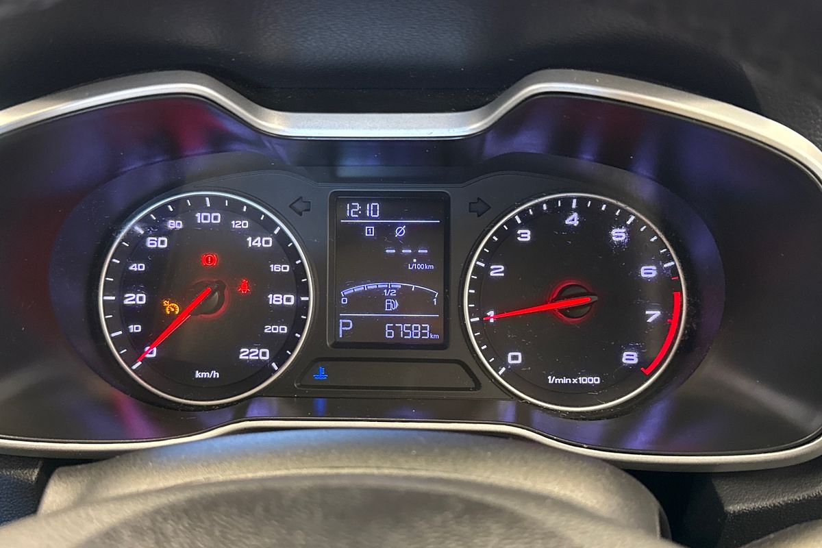 2020 MG ZS Essence AZS1