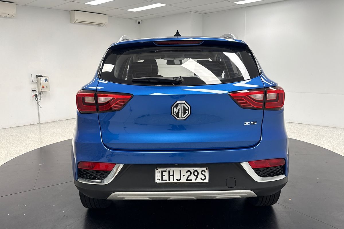 2020 MG ZS Essence AZS1