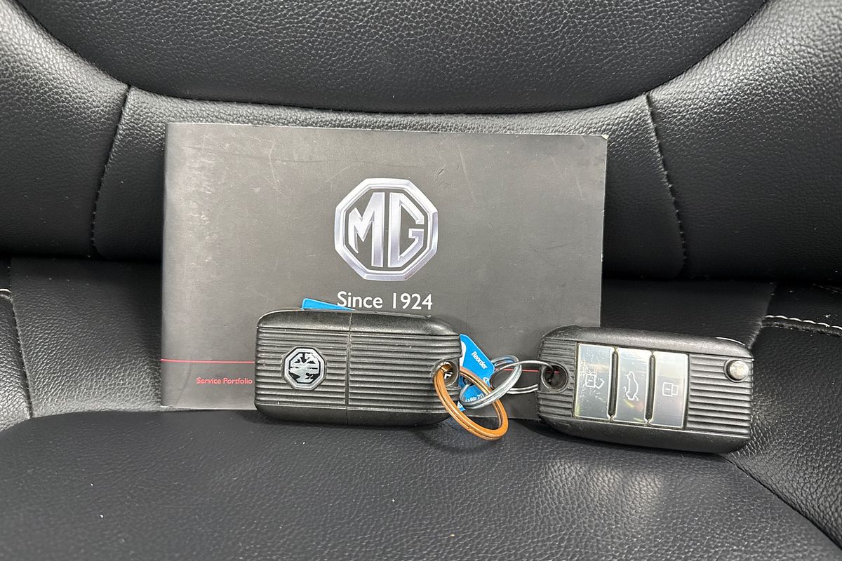 2020 MG ZS Essence AZS1