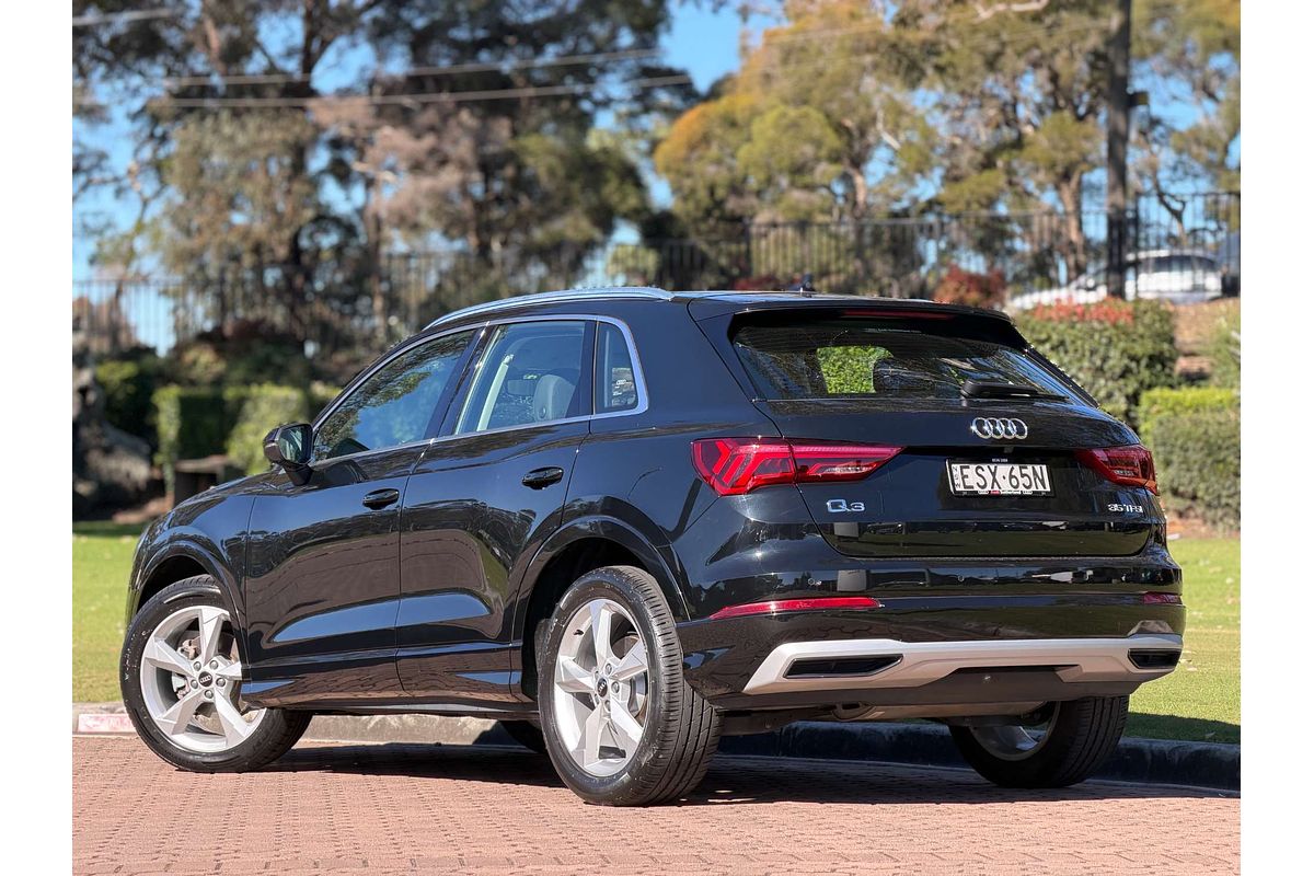 2022 Audi Q3 35 TFSI F3