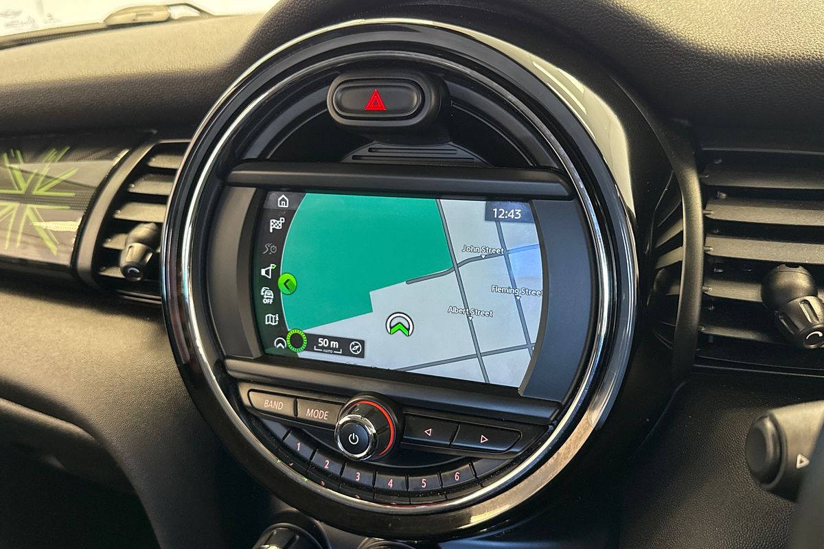 2018 MINI Hatch Cooper S F56 LCI