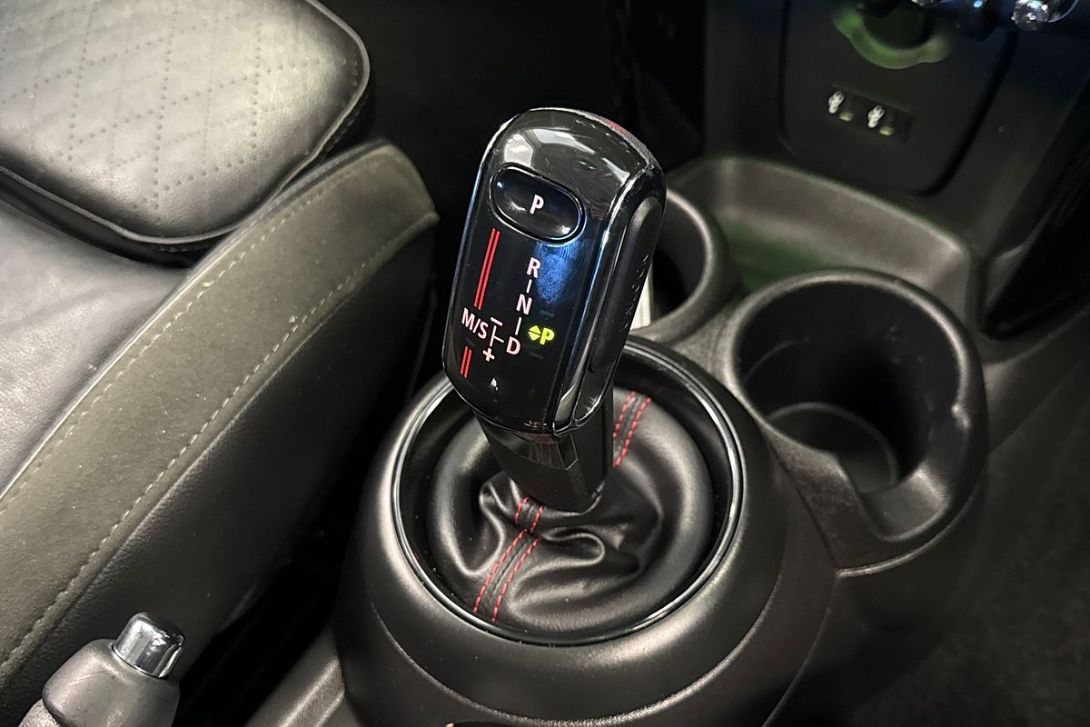 2018 MINI Hatch Cooper S F56 LCI