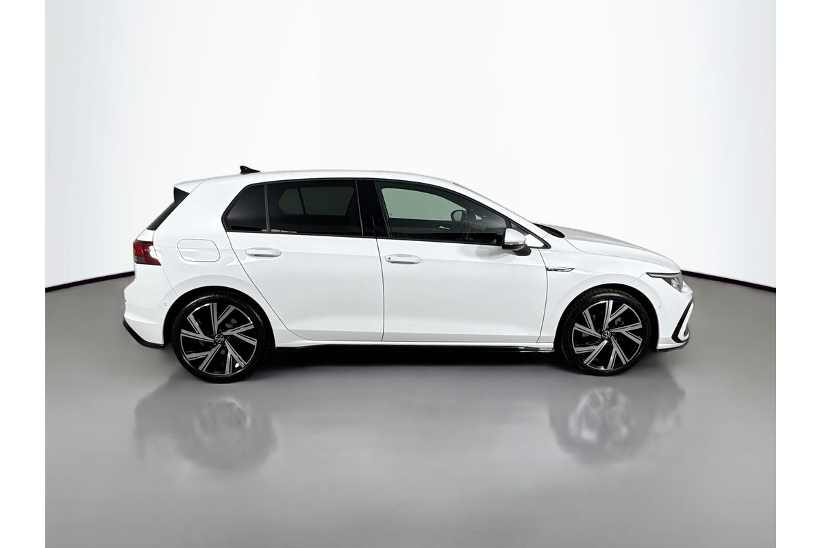 2024 Volkswagen Golf 110TSI R-Line 8