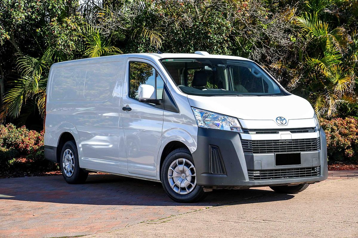 2024 Toyota Hiace GDH300R LWB