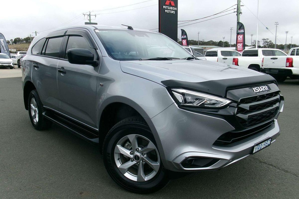 2024 Isuzu MU-X LS-M