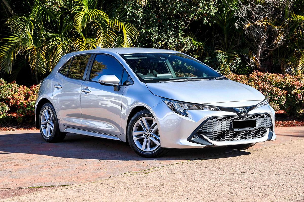 2018 Toyota Corolla Ascent Sport MZEA12R