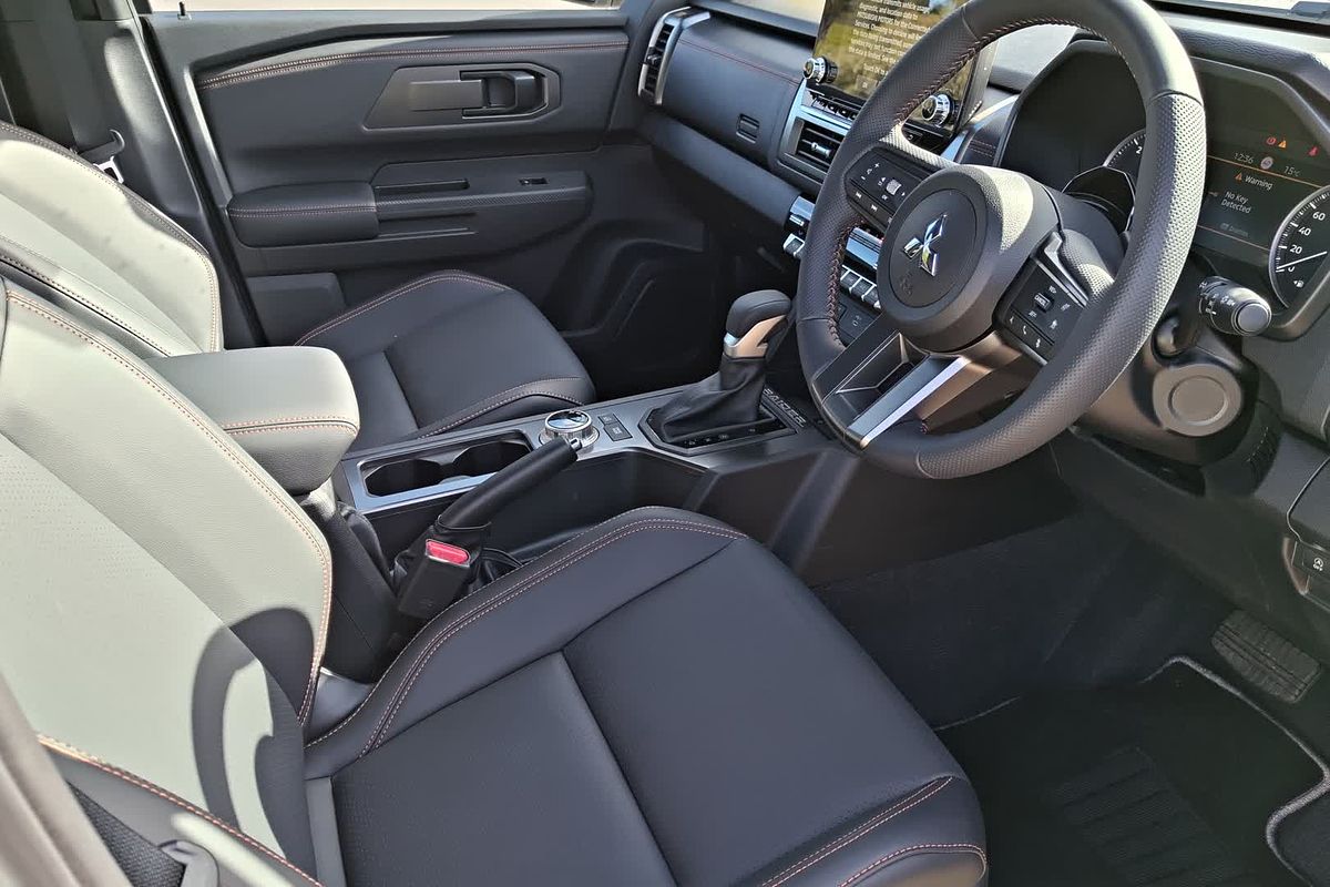 2026 Mitsubishi Triton Raider MV 4X4 image 15