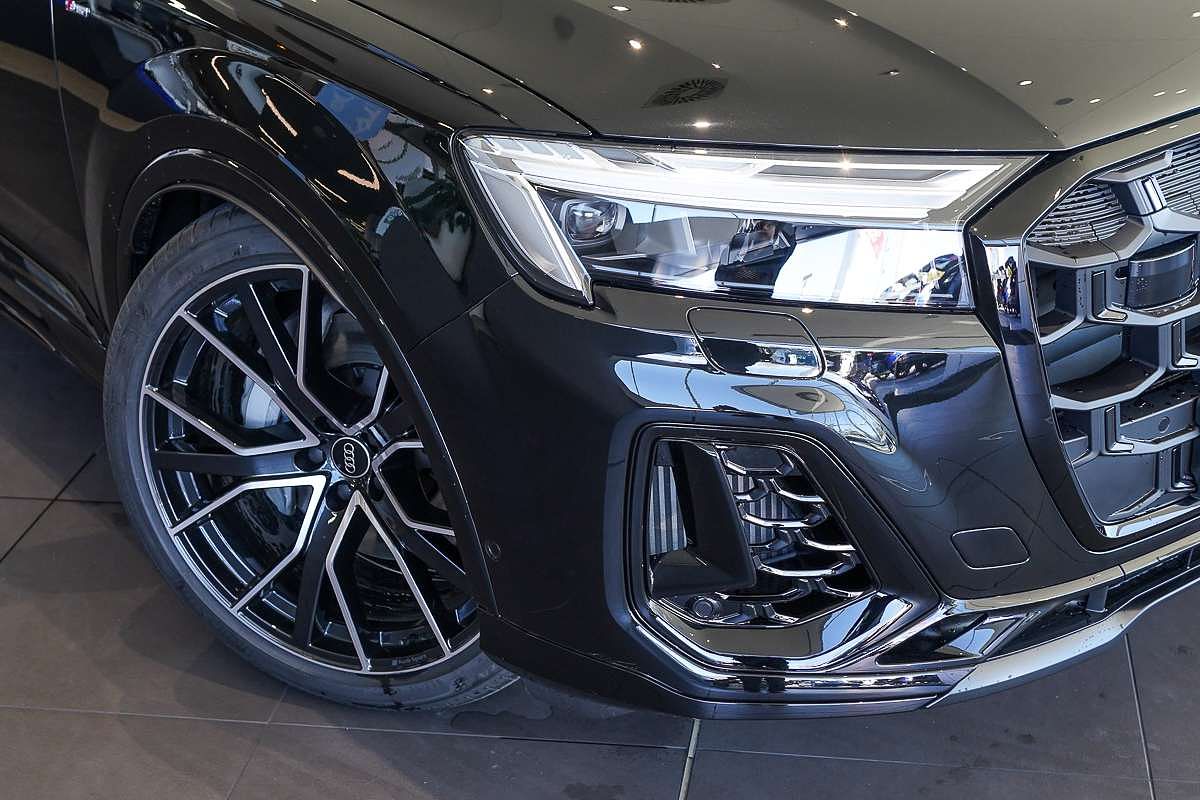 2026 Audi Q7 TFSI 250kW S line 4M