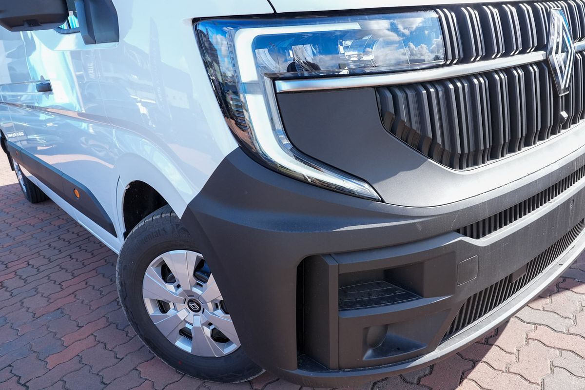 2026 Renault Master XDD LWB Mid Roof