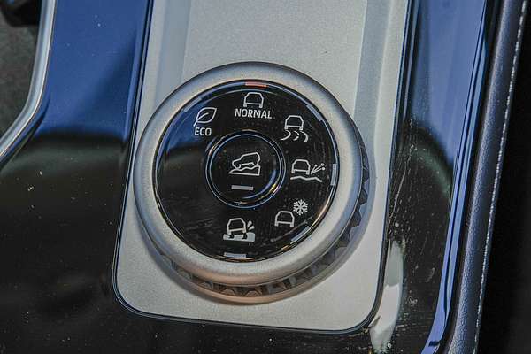 2025 Mitsubishi Outlander Aspire ZM thumb-13