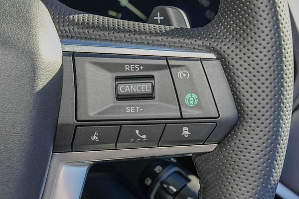 2025 Mitsubishi Outlander Aspire ZM thumb-14