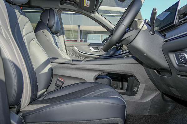 2026 Chery Tiggo 9 Super Hybrid Elite thumb-9