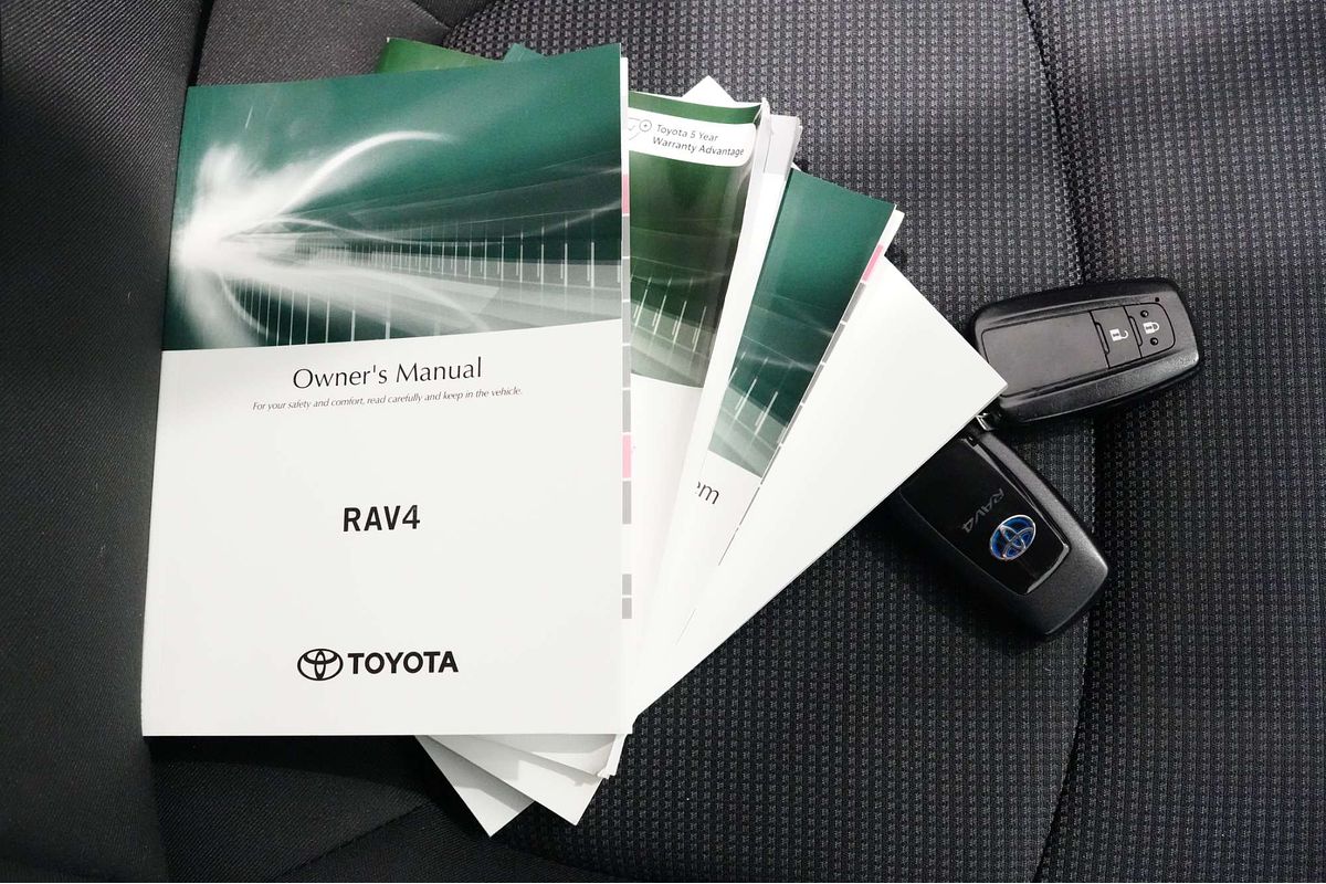 2021 Toyota RAV4 GX AXAH54R