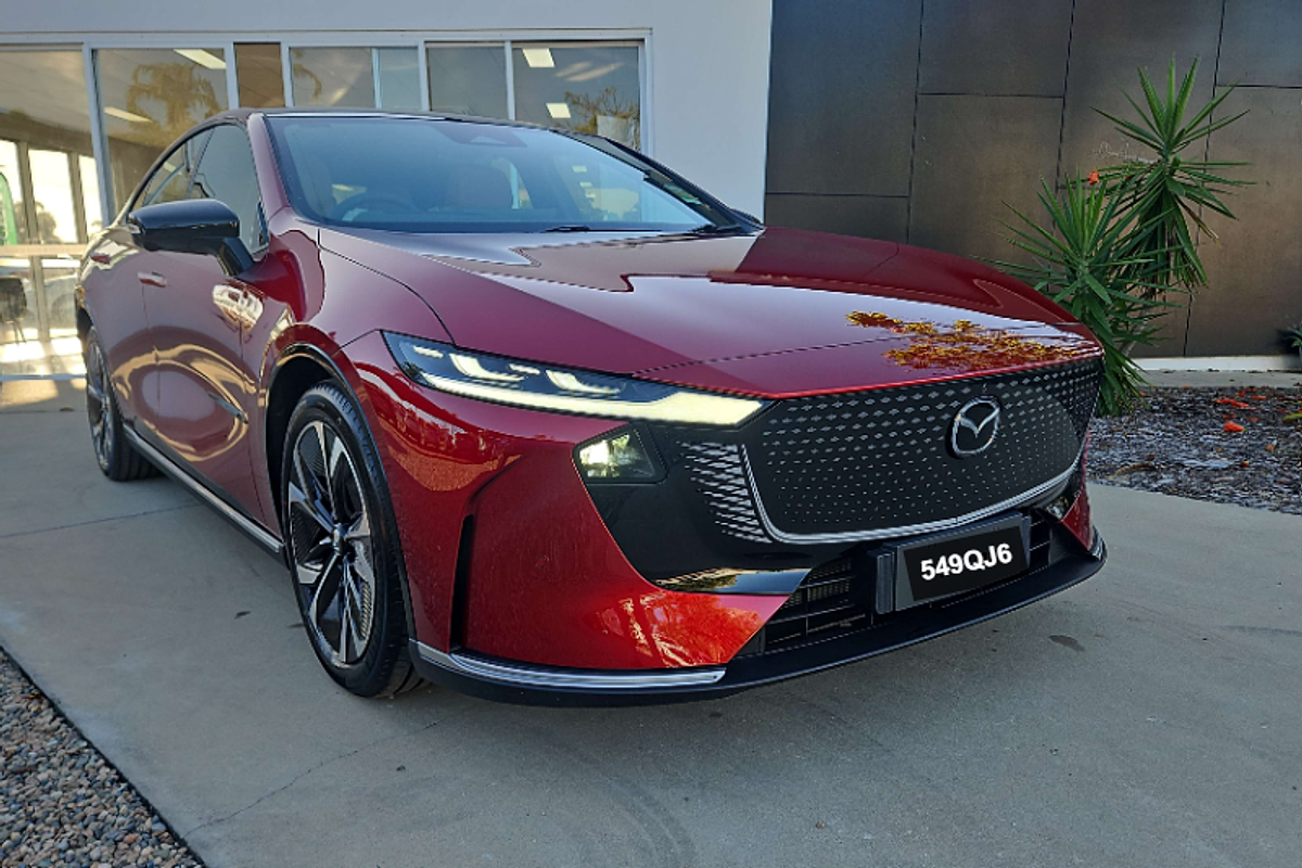 2026 Mazda 6e E35 Atenza