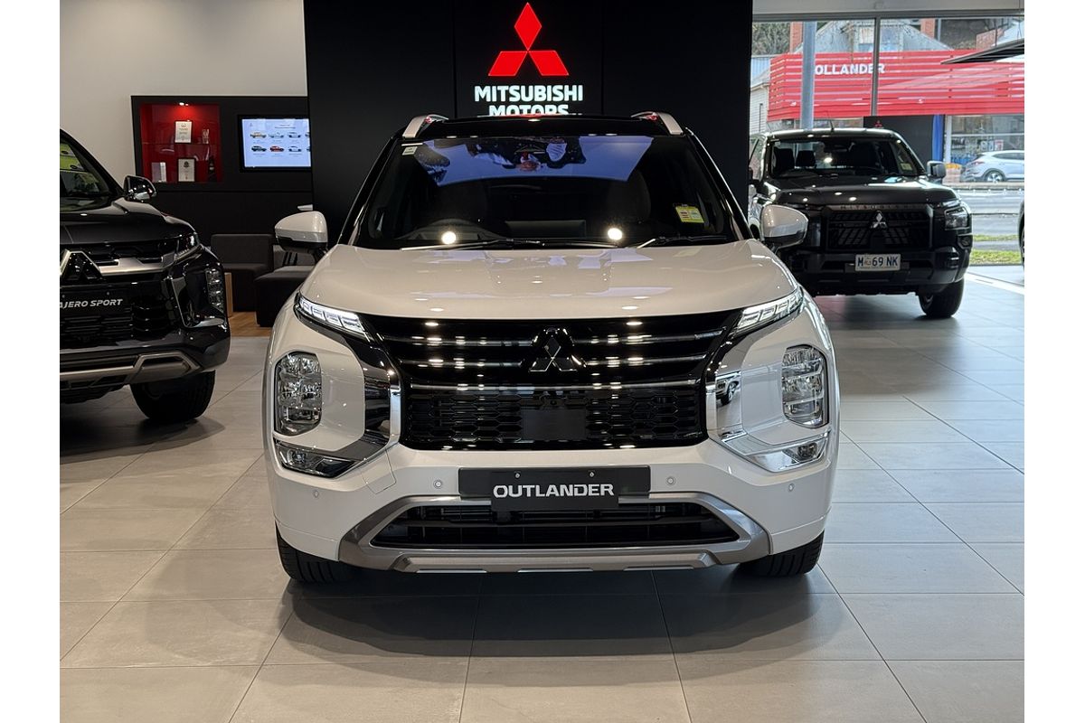 2025 Mitsubishi Outlander PHEV Exceed Tourer ZM