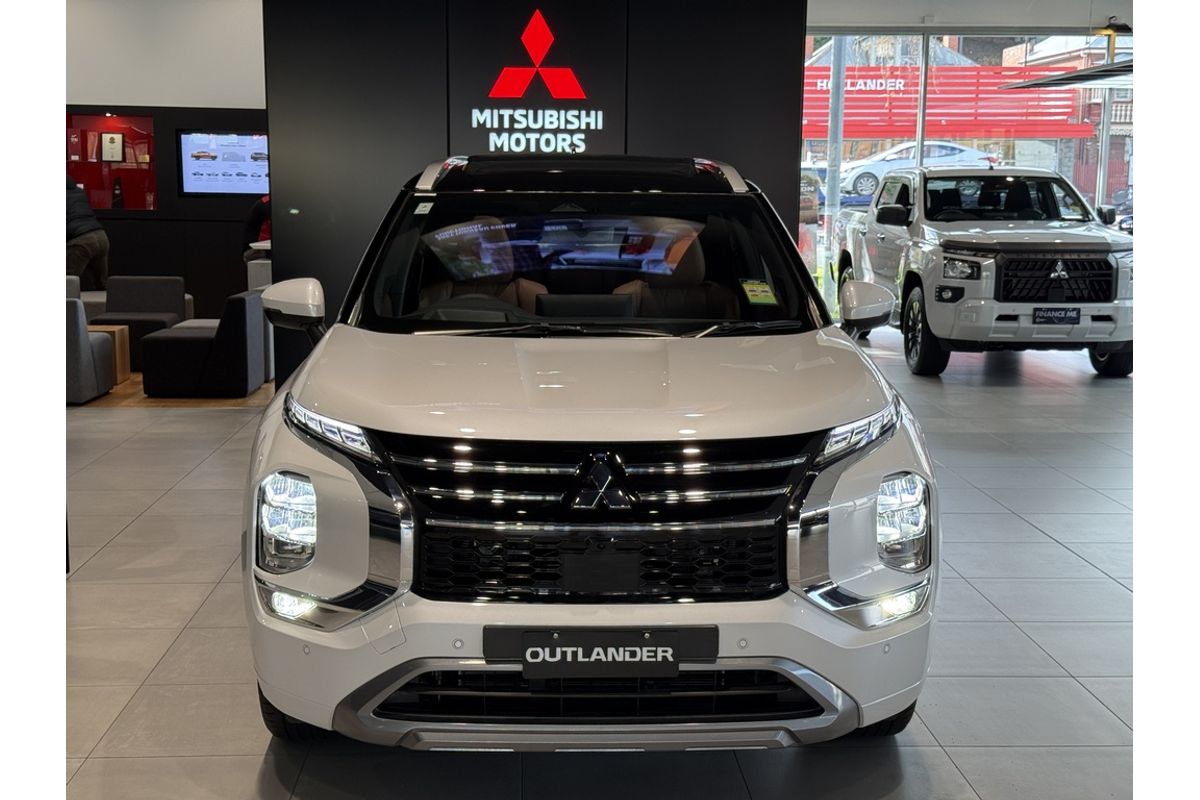 2025 Mitsubishi Outlander PHEV Exceed Tourer ZM