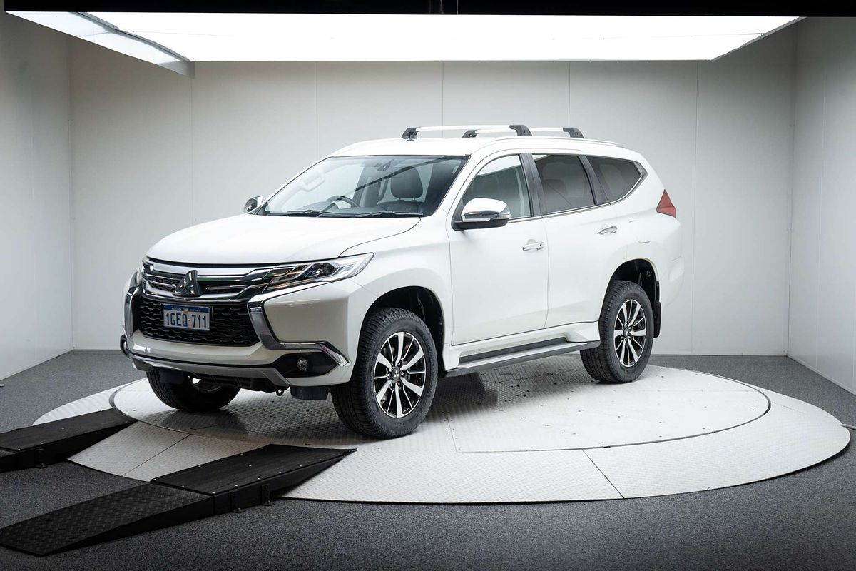 2016 Mitsubishi Pajero Sport GLS QE