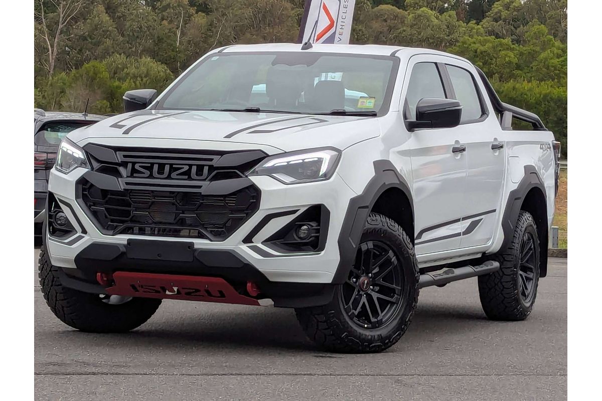 2026 Isuzu D-MAX BLADE