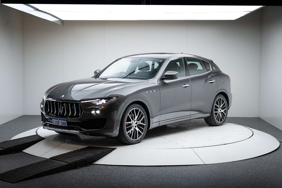 2017 Maserati Levante M161
