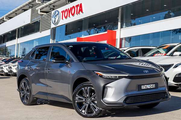 2024 Toyota bZ4X XEAM10R