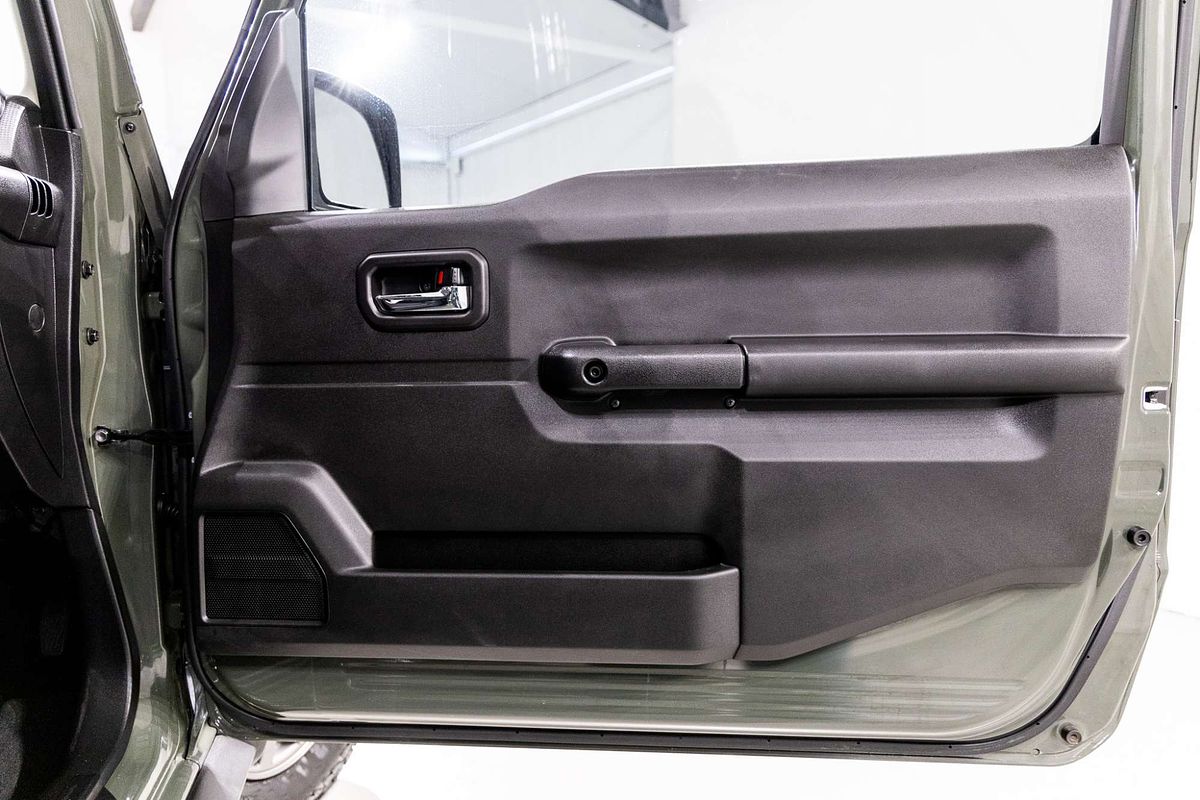 2025 Suzuki Jimny GLX GJ