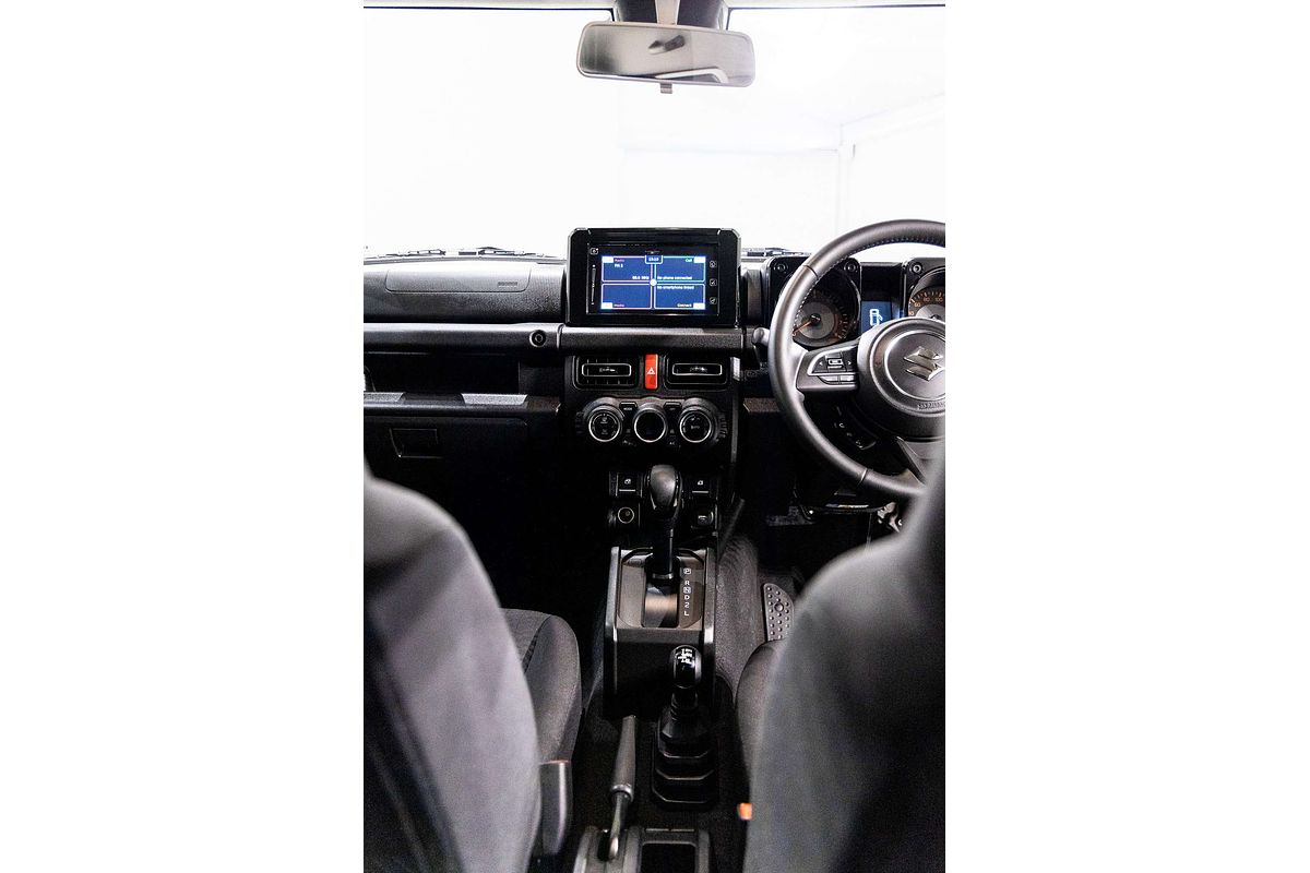 2025 Suzuki Jimny GLX GJ