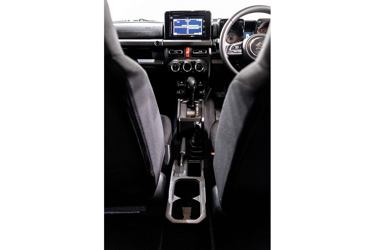 2025 Suzuki Jimny GLX GJ