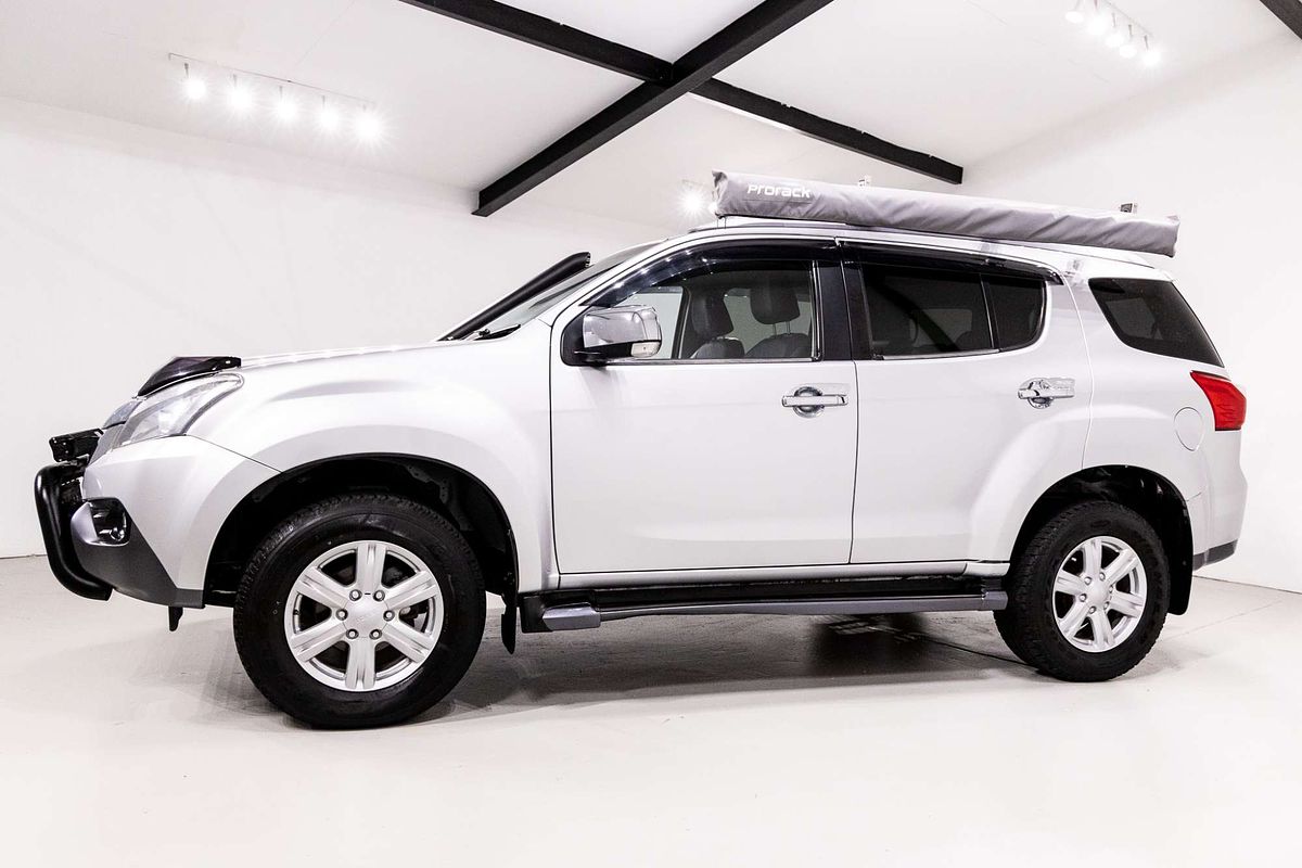 2016 Isuzu MU-X LS-T