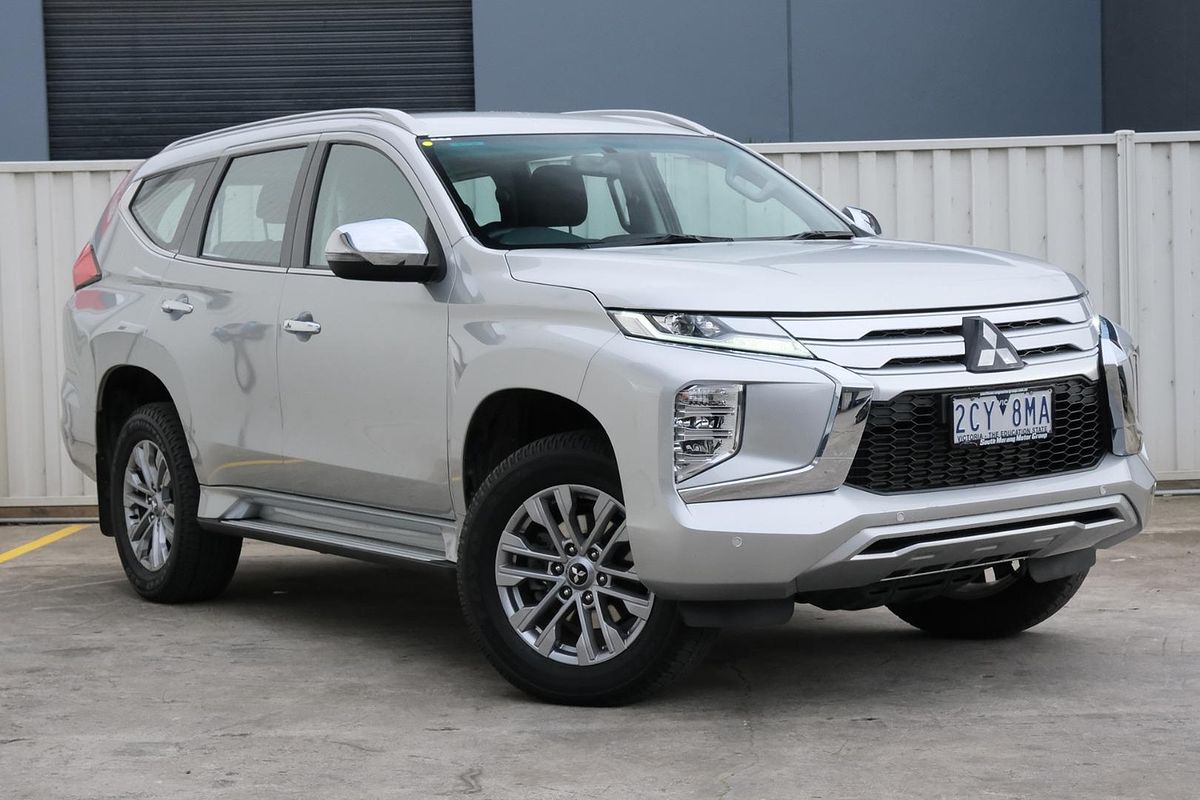 2024 Mitsubishi Pajero Sport GLX QF