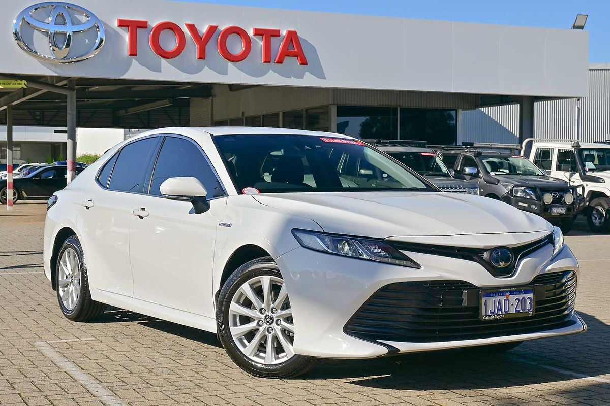 2020 Toyota Camry Ascent AXVH71R
