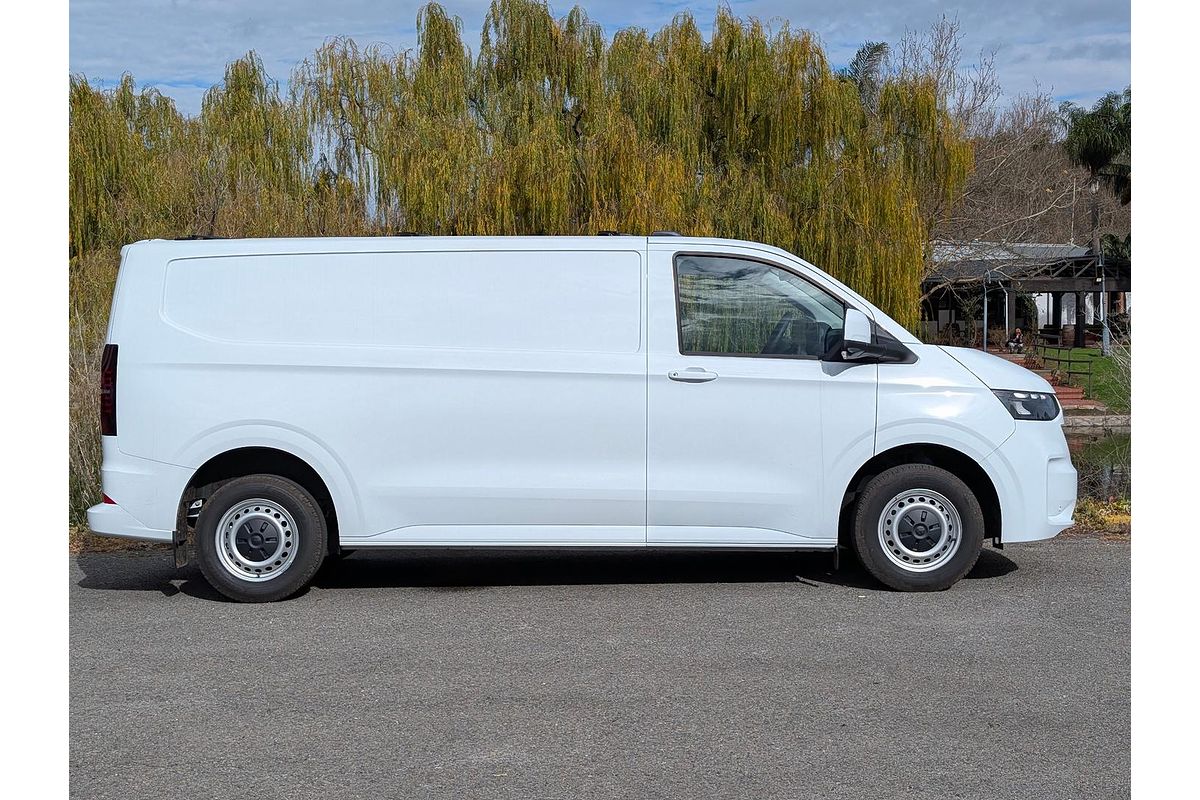 2025 Volkswagen Transporter TDI390 NSN LWB Low Roof