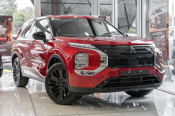 2024 Mitsubishi Outlander Black Edition ZM