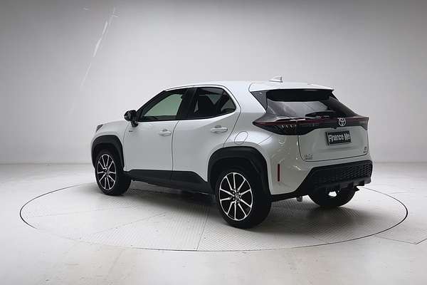 2024 Toyota Yaris Cross GR Sport MXPJ10R thumb-5
