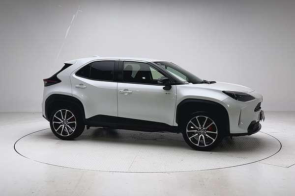 2024 Toyota Yaris Cross GR Sport MXPJ10R thumb-8