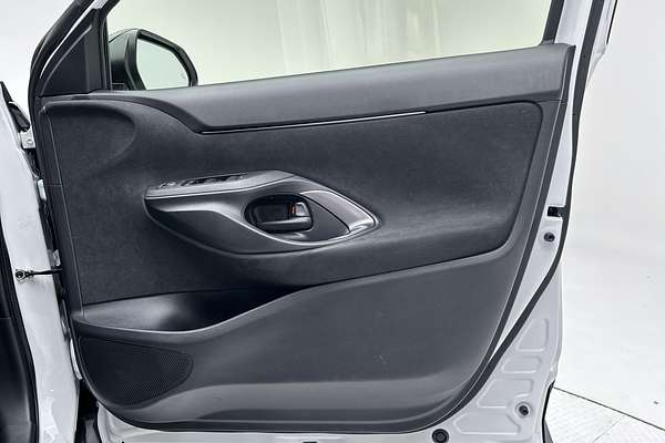 2024 Toyota Yaris Cross GR Sport MXPJ10R thumb-18