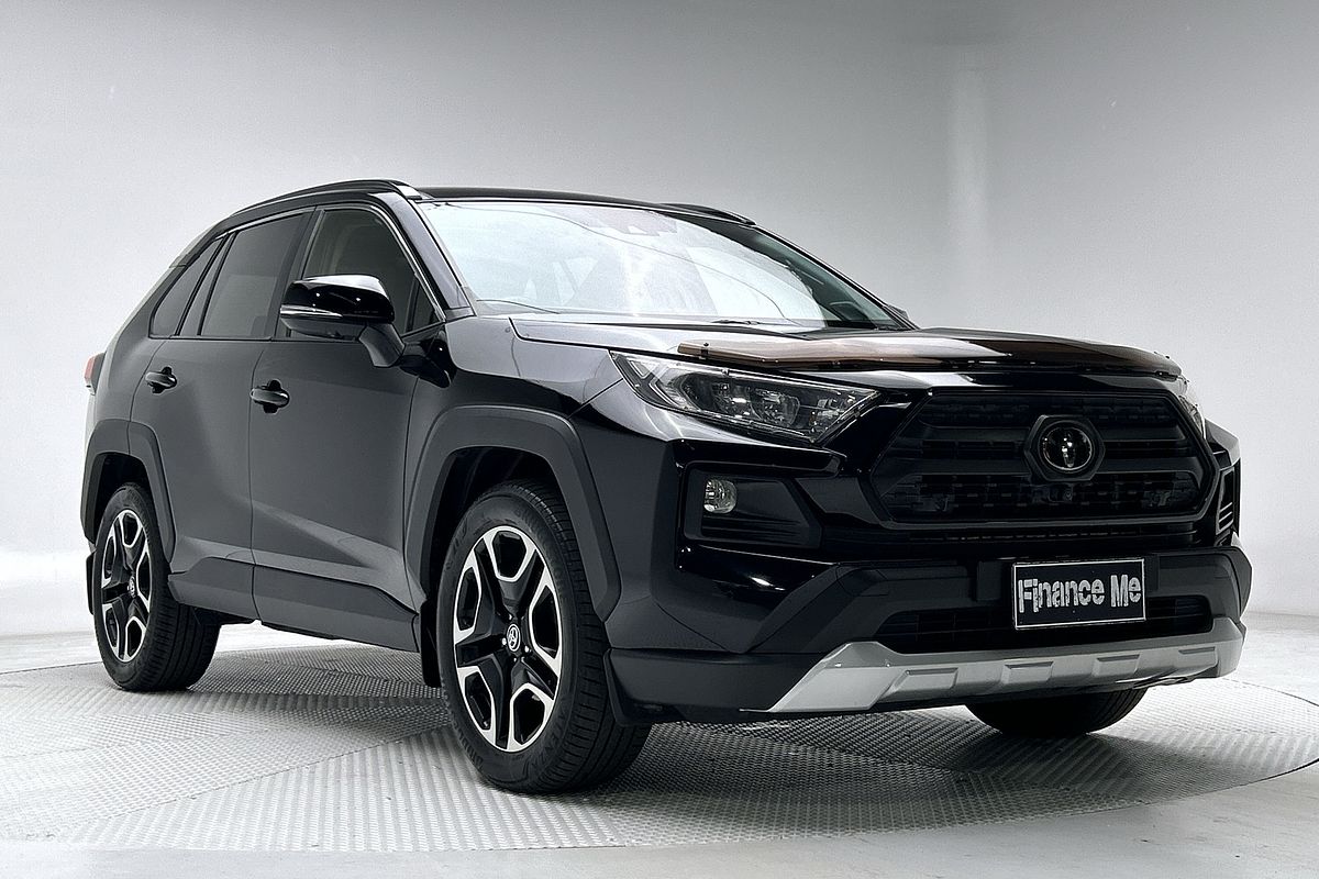 2020 Toyota RAV4 Edge AXAA54R