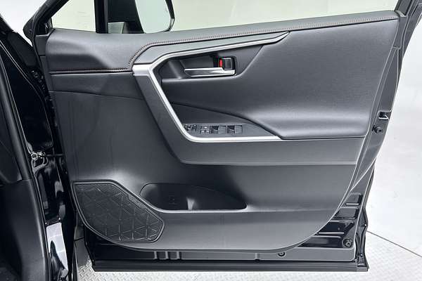 2020 Toyota RAV4 Edge AXAA54R thumb-18